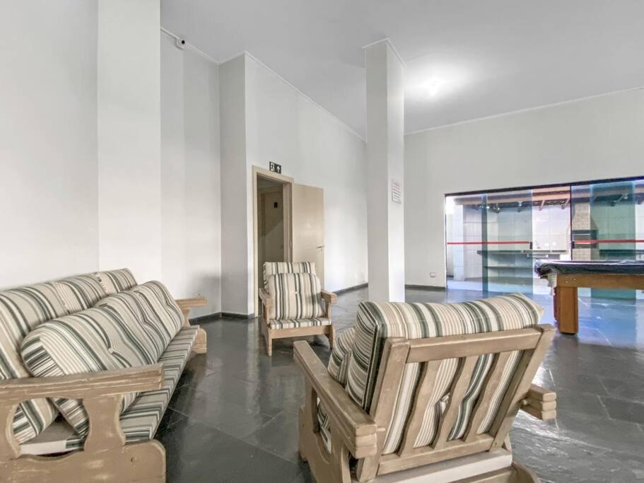 Sacada Piscina 4 Quartos Espacoso 瓜鲁雅 外观 照片