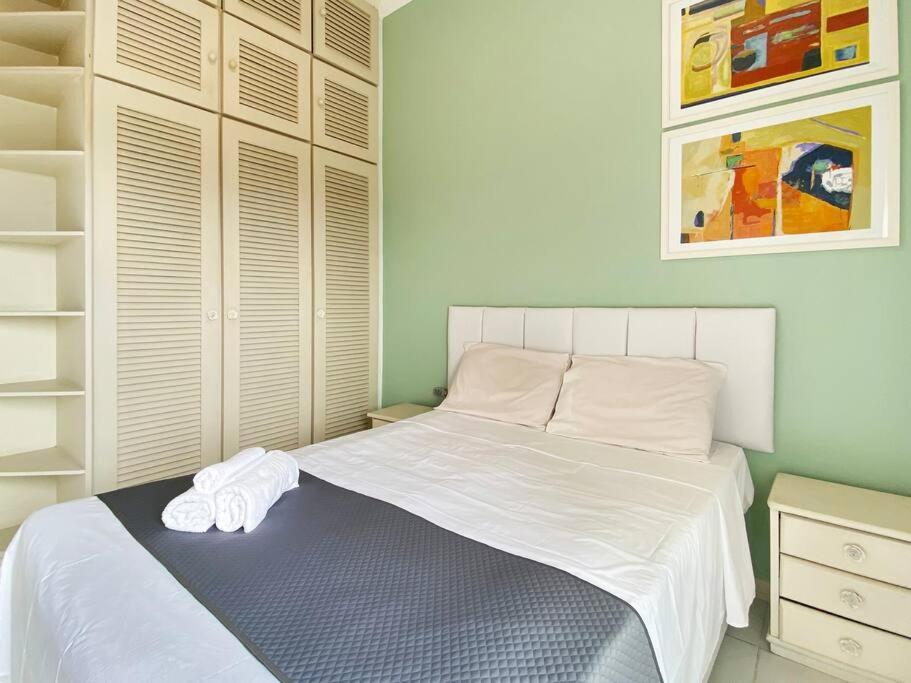Sacada Piscina 4 Quartos Espacoso 瓜鲁雅 外观 照片