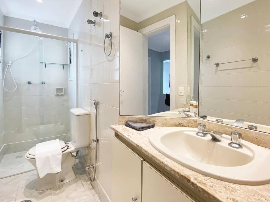 Sacada Piscina 4 Quartos Espacoso 瓜鲁雅 外观 照片