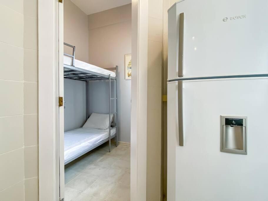 Sacada Piscina 4 Quartos Espacoso 瓜鲁雅 外观 照片